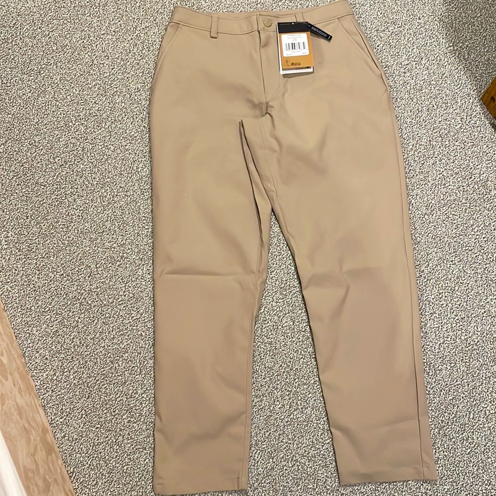 NWT, The North Face City Standard Ankle Pants, size 6 reg, Flax/Tan Flash Dry